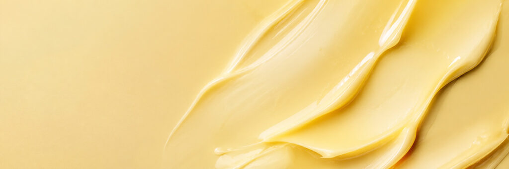 Smooth retinol serum texture, an anti-aging ingredient for acne-prone skin