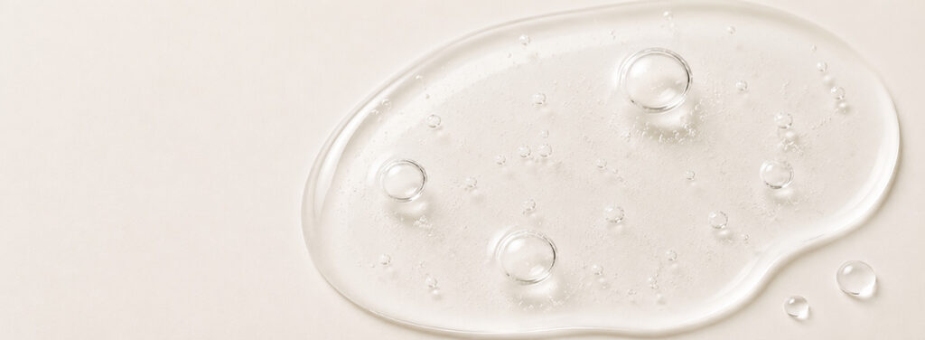 Salicylic acid texture swatch, a pore-clearing ingredient for oily skin
